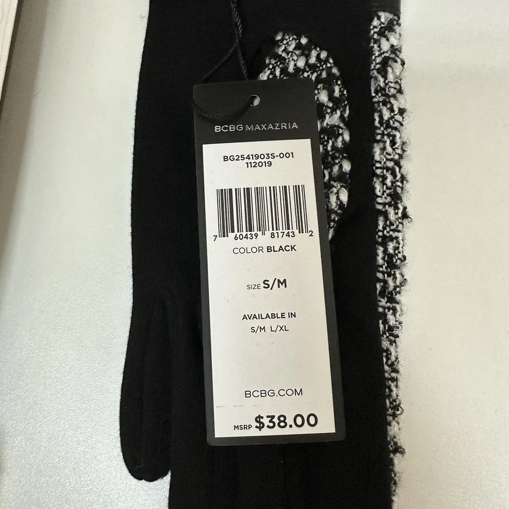 BCBG Maxazria Classic Tweed Gloves Black White Size S/M Ladies NEW